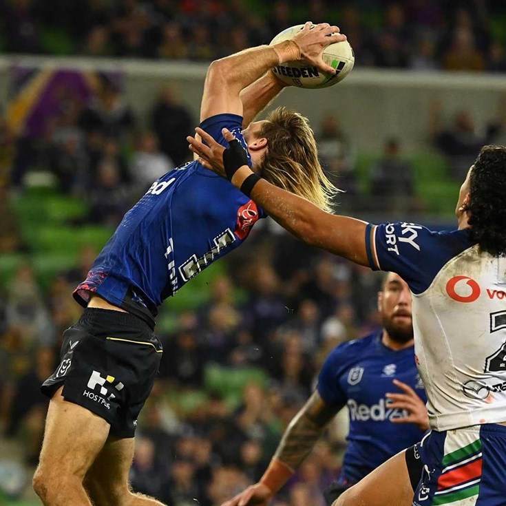 Things you love to see: Big men kicking for tries