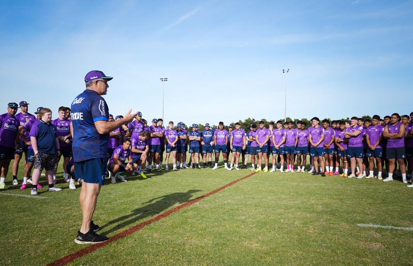 Frank Ponissi talks to the playing group consisting of Storm U17, U19, U21 and NRL players at Comely Banks Reserve.